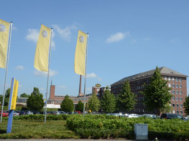 Forvia Hella steigert Umsatz um 2,2 Prozent - Bild 1