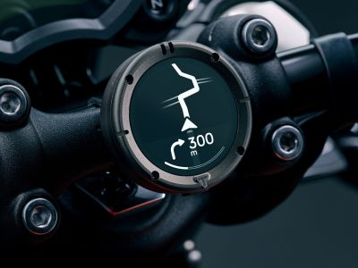 Triumph navigiert mit Beeline Moto II