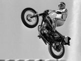 Triumph verneigt sich vor Evel Knievel - Bild 20
