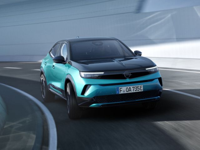 Chat-GPT fährt Opel - Bild 1