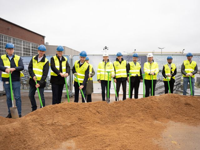 Spatenstich für neue Opel-Zentrale  - Bild 1