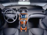 Im Rückspiegel: Verwandlungskünstler Mercedes-Benz SL - Bild 3