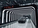 Tesla kündigt weitere Baureihe an - Bild 2