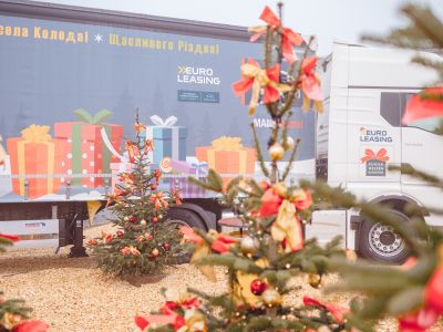 Euro-Leasing sammelt 1450 Weihnachtspäckchen ein