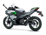 Kawasaki bittet seine 125er an die Steckdose - Bild 7