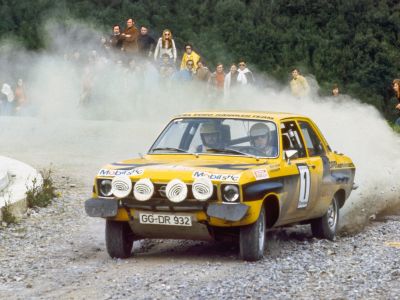 Im Rückspiegel: Opel und Röhrl werden ein unschlagbares Gespann
