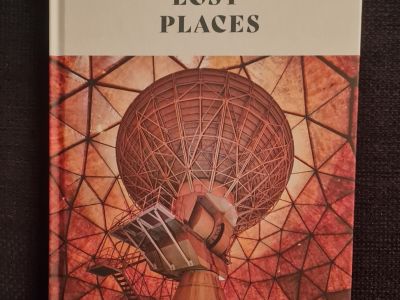 Im Bücherregal: Atlas der verlassenen Orte