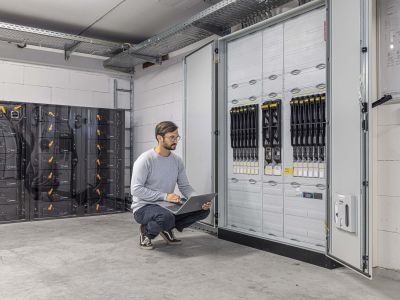 Forschung: Batterien sollen stärker und sicherer werden