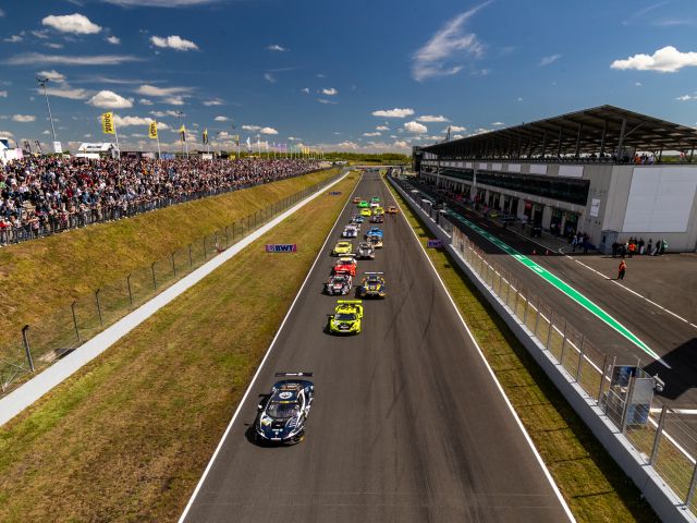 Die DTM startet in die Saison - Bild 1