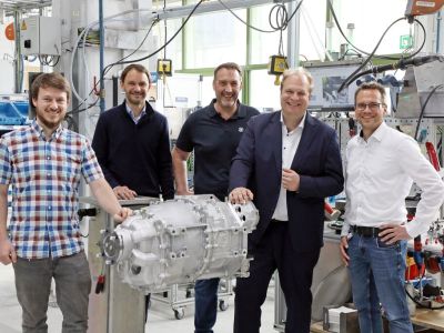 Zehntausend Cetrax von ZF