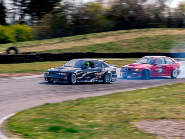 Für Tuningfreunde und Motorsportfans - Bild 1