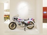 Zehn Ikonen dienen als Inspiration für 1000 Motorräder - Bild 41