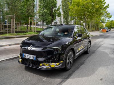 Der Aiways U6 muss sich auch der Autobahn stellen