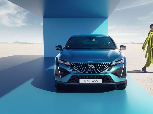 Peugeot sponsort Pariser Fashion Week - Bild 1