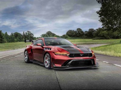 Ford Mustang GTD hat ein Fenster für die Stoßdämpfer