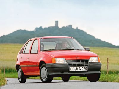 Im Rückspiegel: „Tschuldigung, ich war mal eben GSi testen“