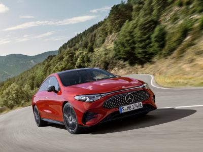Der Mercedes-Benz CLA wächst und schrumpft gleichzeitig