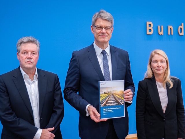 Evelyn Palla wird Chefin der Deutschen Bahn - Bild 1