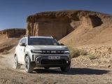 Fahrbericht Dacia Duster Hybrid-G 150 4x4: Einmalige Kombination - Bild 33