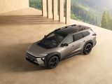 Der Toyota bZ4X kann jetzt auch Kombi - Bild 6