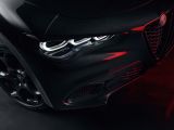 Alfa Romeo bringt Luna Rossa vom Wasser auf die Straße - Bild 39