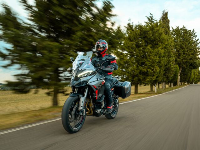Motorradmarkt: Elektroantriebe nehmen Fahrt auf - Bild 1