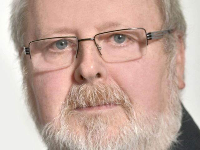 Kommentar: Geht es nicht eine Nummer kleiner, Herr Resch? - Bild 1