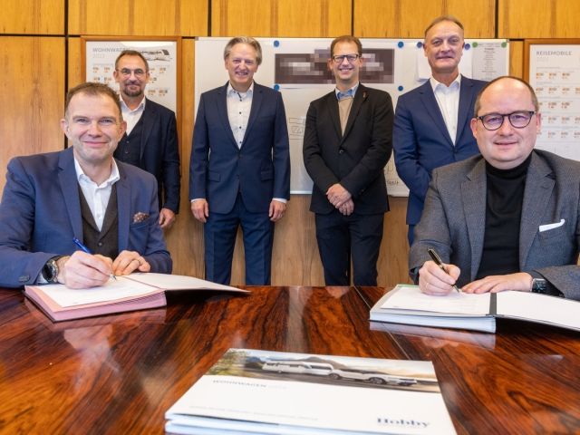 Aus dem robusten Crafter wird ein Campervan - Bild 1