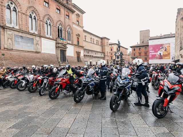Über 13.000 Ducatisti auf den Straßen der Welt - Bild 1