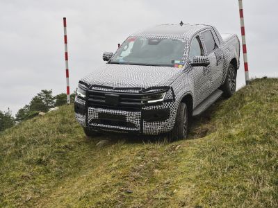 Vorschau: Der Amarok lässt die Hüllen fallen und der Bronco kommt