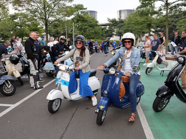 Passione Vespa in der Autostadt - Bild 1
