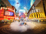 Ken Block driftet im Audi S1 Hoonitron durch Las Vegas - Bild 12
