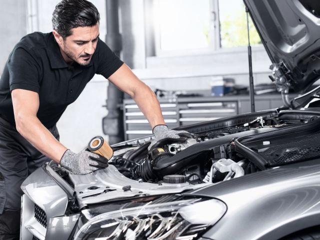 Mahle baut Ersatzteilprogramm für Pkw-Motoren auf - Bild 1