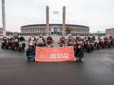 Ducati-Fahrer trafen sich überall auf der Welt - Bild 2