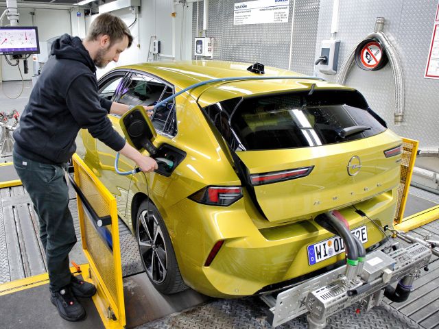 Elektroautos kommen immer weiter - Bild 1