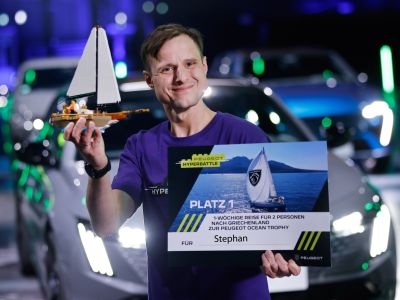 In vier Stunden und elf Minuten war der Peugeot 9X8 fertig