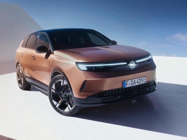 Opel Grandland: Zukunftsmusik aus Thüringen - Bild 1