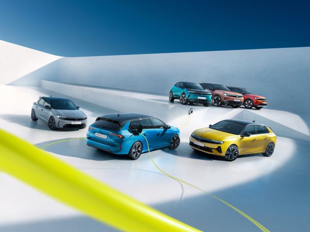 Opel will Elektromobilität leichter machen - Bild 1