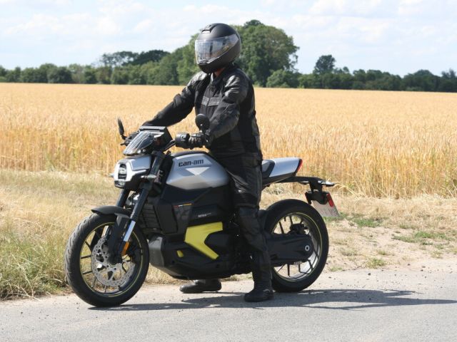 Mit einem Griff beschleunigen und bremsen - Bild 1