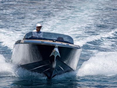 Sportboot mit Porsche-Antrieb stellt Geschwindigkeitsrekord auf
