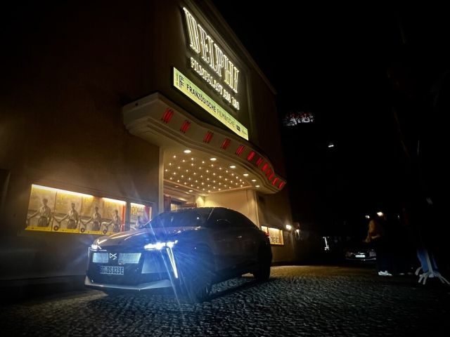 DS No. 8 chauffiert in Berlin VIP-Gäste aus Film und Politik - Bild 1