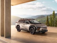 Der Toyota bZ4X kann jetzt auch Kombi