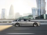 Facelift BMW 7er: Luxus trifft auf "Neue Klasse" - Bild 4