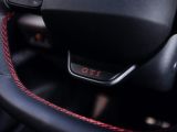 Der VW ID.3 setzt die GTI-Messlatte ein Stück höher - Bild 16