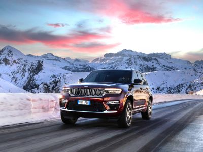 Jeep Grand Cherokee 4xe in Deutschland reservierbar