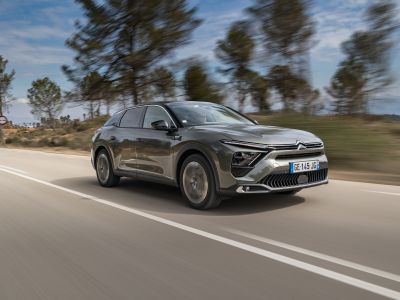 Fahrbericht Citroën C5 X: Drei unter einer Blechhaut 