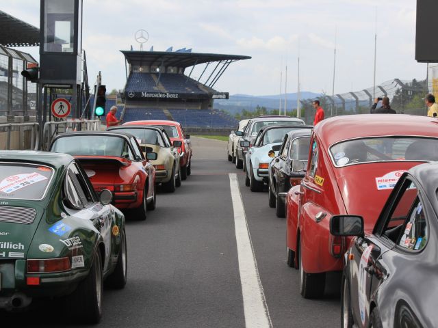 AvD-Histo-Tour: Vier Rennstrecken in zwei Tagen - Bild 1