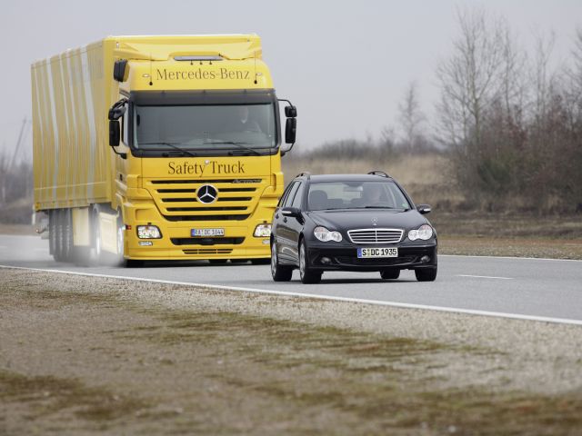 Anforderung an Notbremsassistenten für Lkw und Busse verschärft - Bild 1