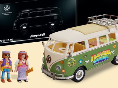 Playmobil „Volkswagen Konfigurator“: Hippiebus und Hochzeitsauto