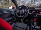 Praxistest Audi RS 3: Versteckspiel mit offenen Karten - Bild 6